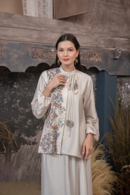 Meutia One Set in Ivory Pearl - Gambar 6