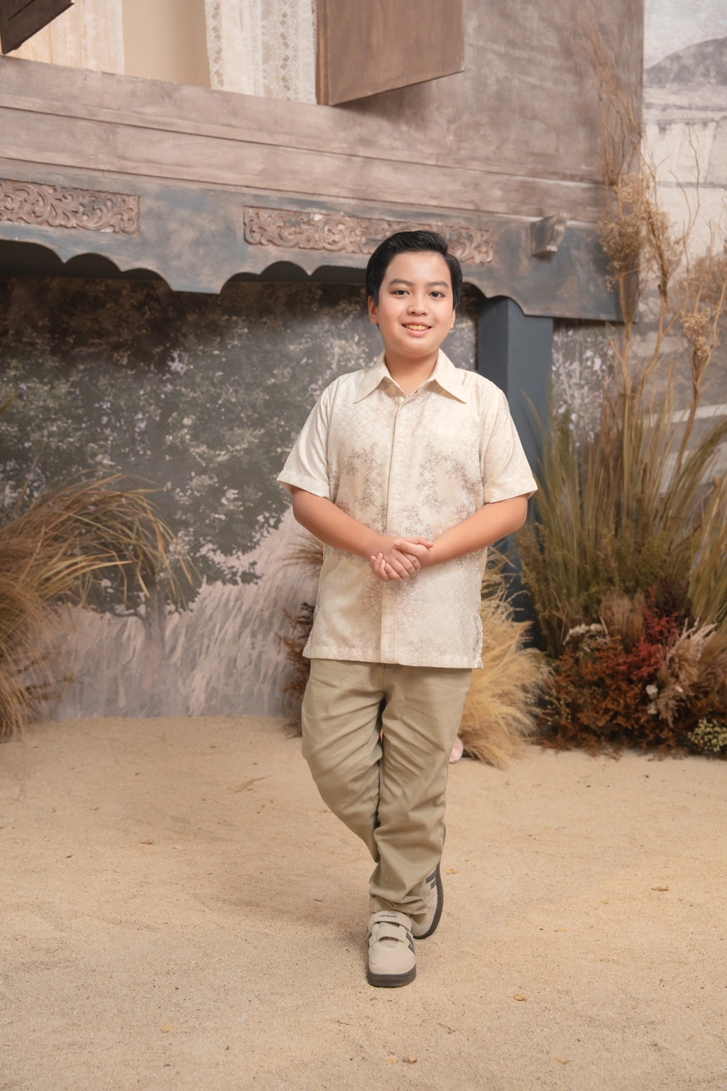 Meutia Shirt Boys in Ivory Pearl - Gambar 2