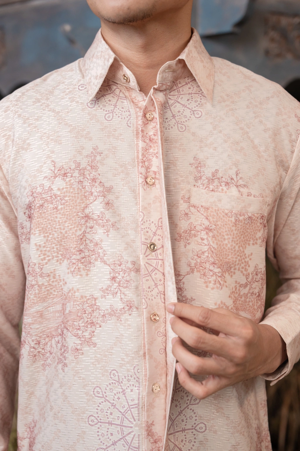 Meutia Shirt Men in Woodrose - Gambar 5