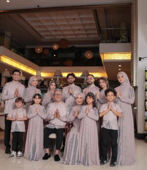 MOUNTAIN RAYA SERIES - BLUSH