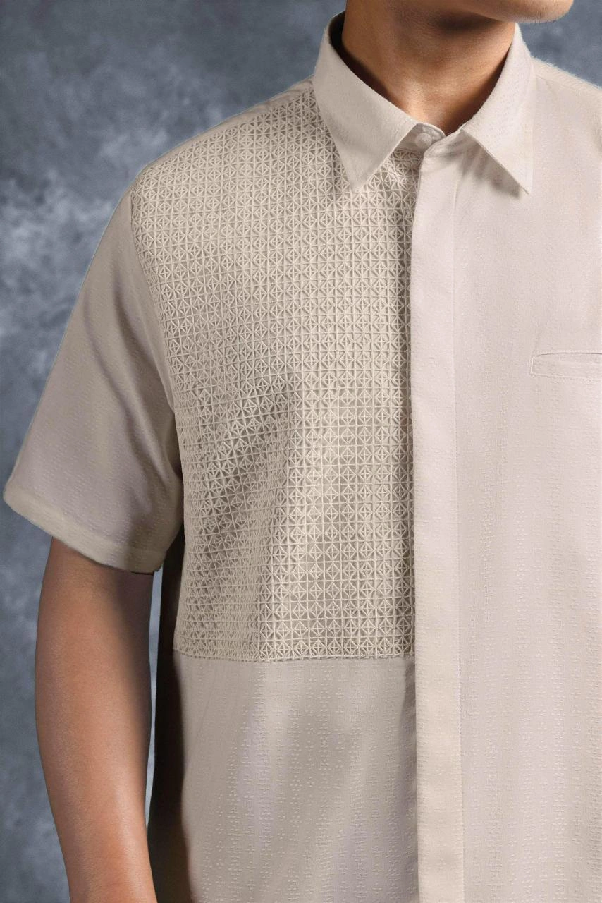 Kemeja Elok Brokat Lengan Pendek Palem - Gambar 3