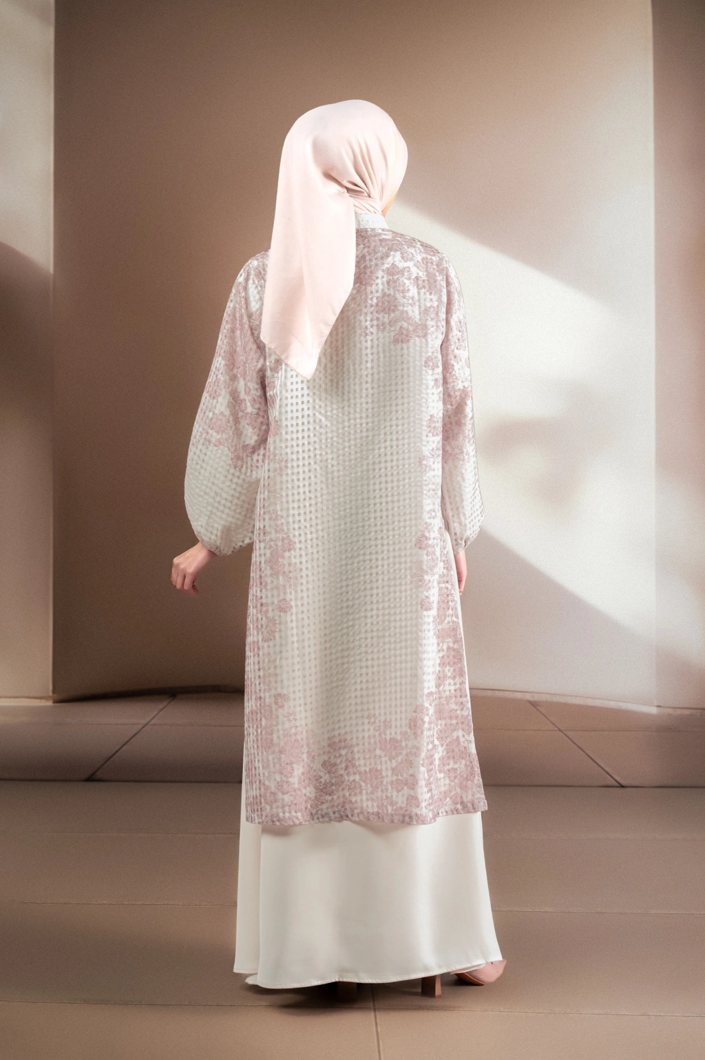 GAUN ORGANZA ELOK PUSPA - Gambar 2