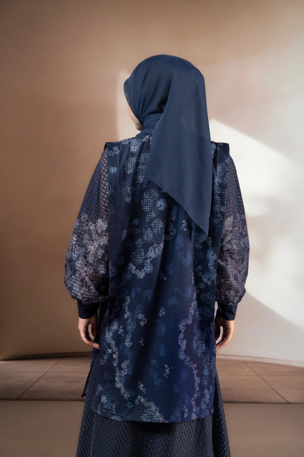 TUNIK BERMOTIF ELOK SWARGA - Gambar 2