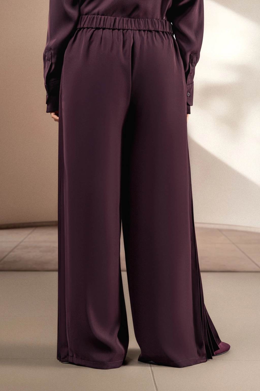 CELANA BERLIPAT ELOK GANDARIA - Gambar 3