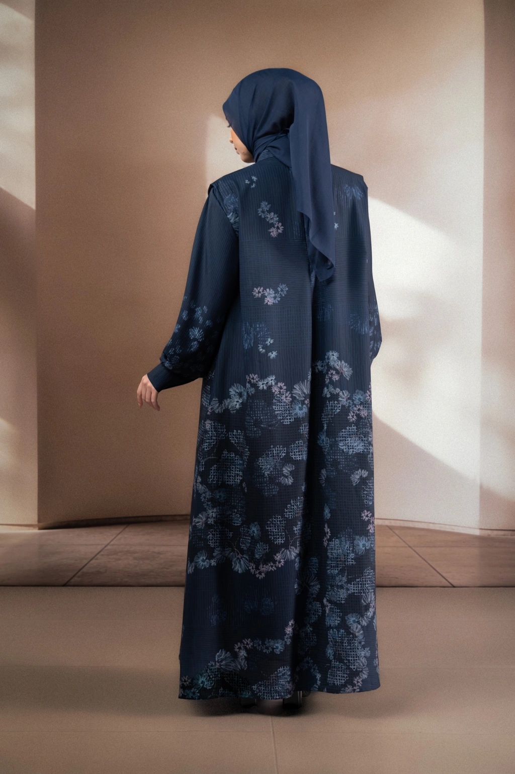 GAUN BERMOTIF ELOK SWARGA - Gambar 2