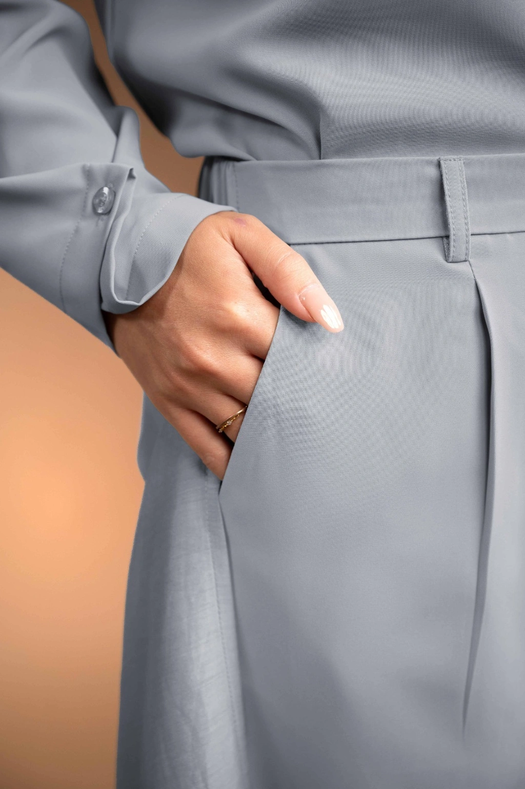 CELANA TUMPANG RENJANA EMBUN - Gambar 2