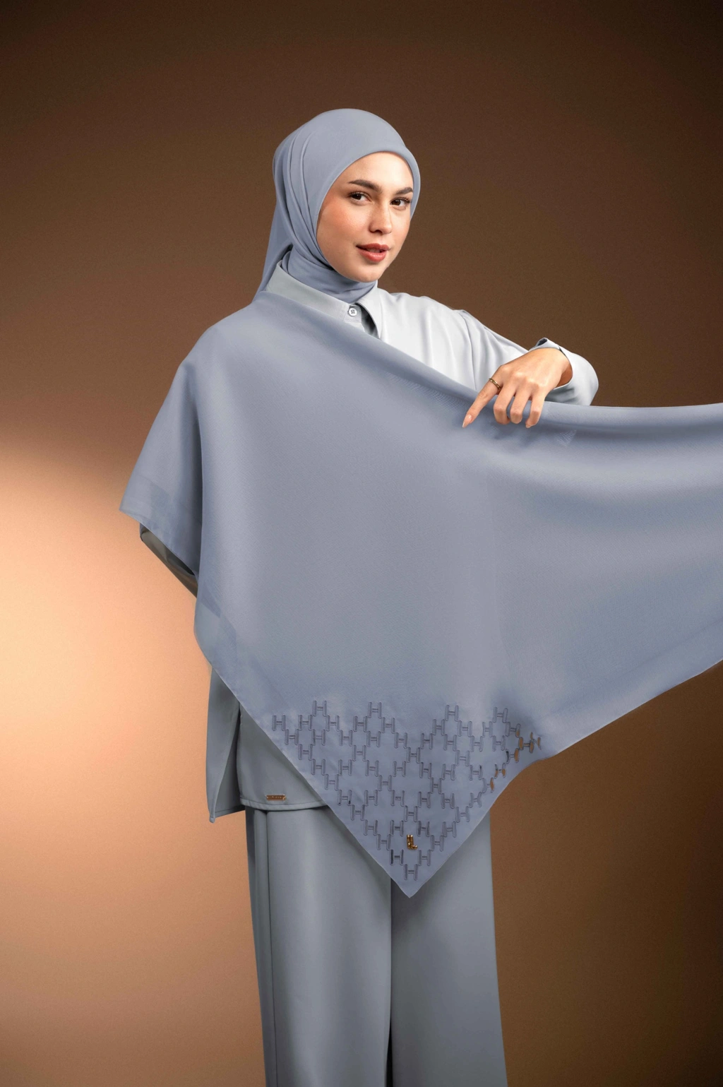 RENJANA SCARF EMBUN