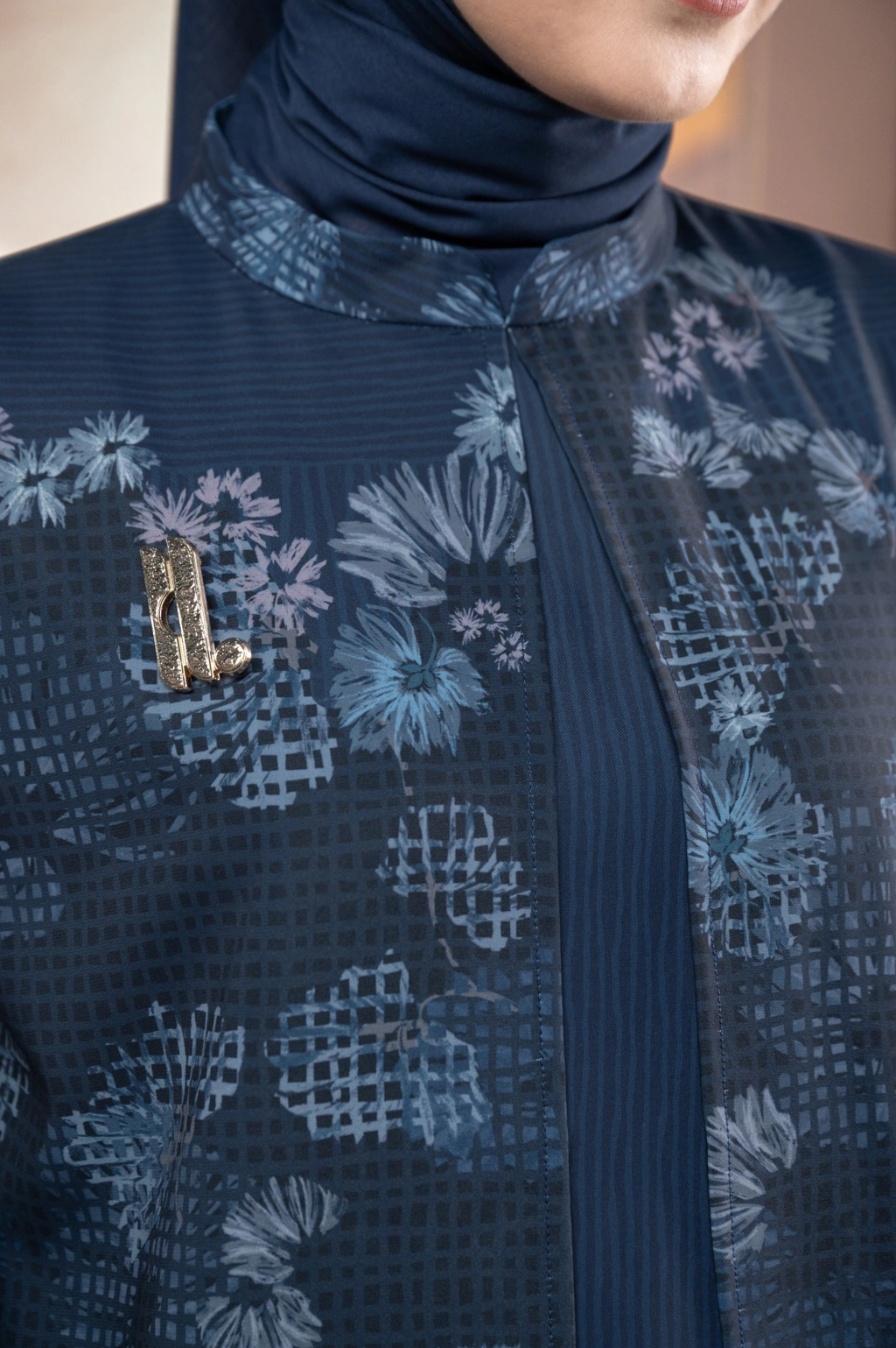 GAUN BERMOTIF ELOK SWARGA - Gambar 4