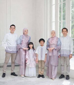 SHEILA DARA RAYA - ROSE