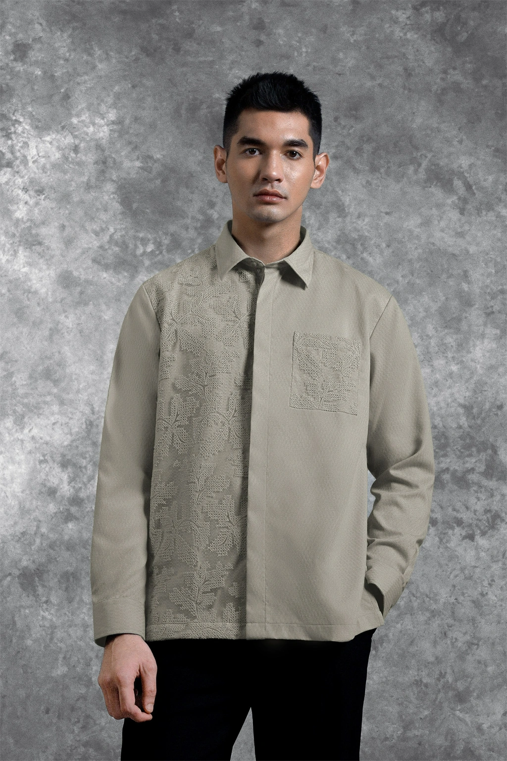 Kemeja Brukat Saku Renjana Lengan Panjang Tenun - Gambar 3